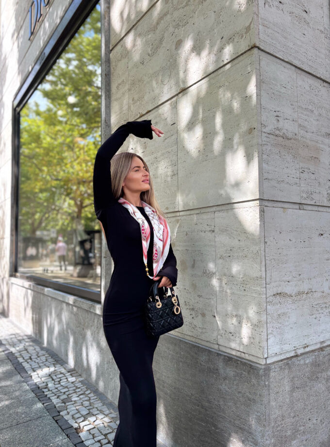 Sukienka Burgund / Czekolada / Czarna