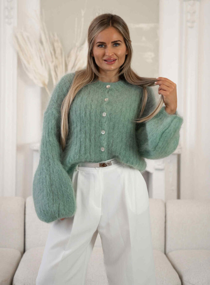 Sweter Dzwonek z Guzikami Miętowy