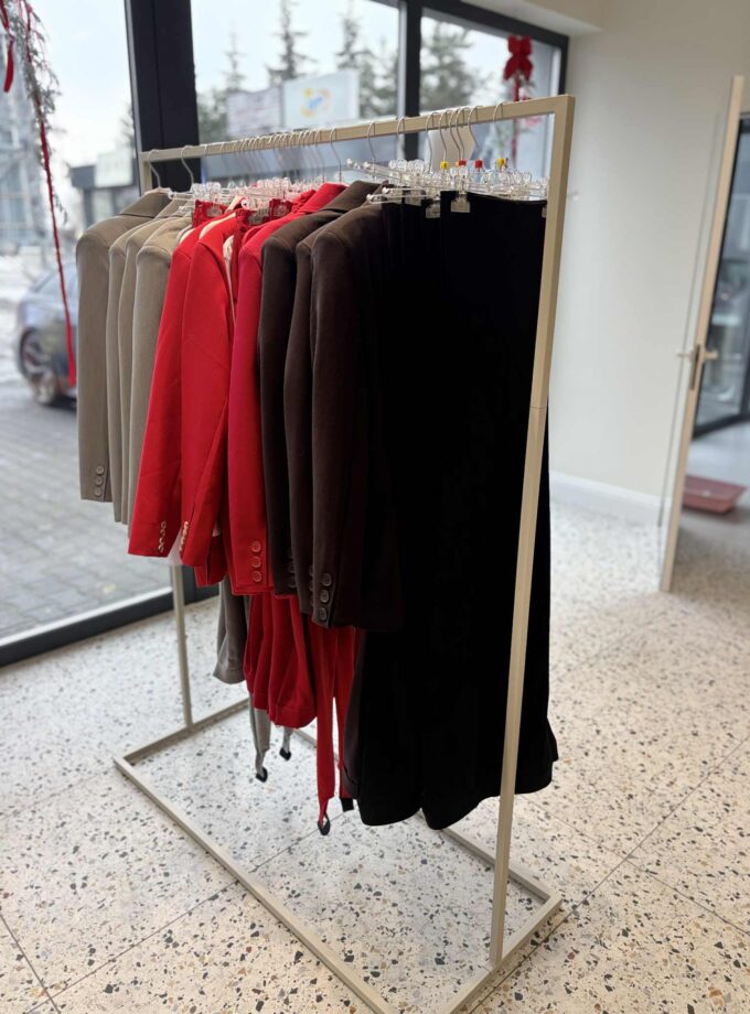 Spodnie Garniturowe Czarne / Czekolada