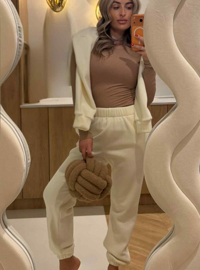 Polarowy Garnitur Bluza i Spodnie Mleczny